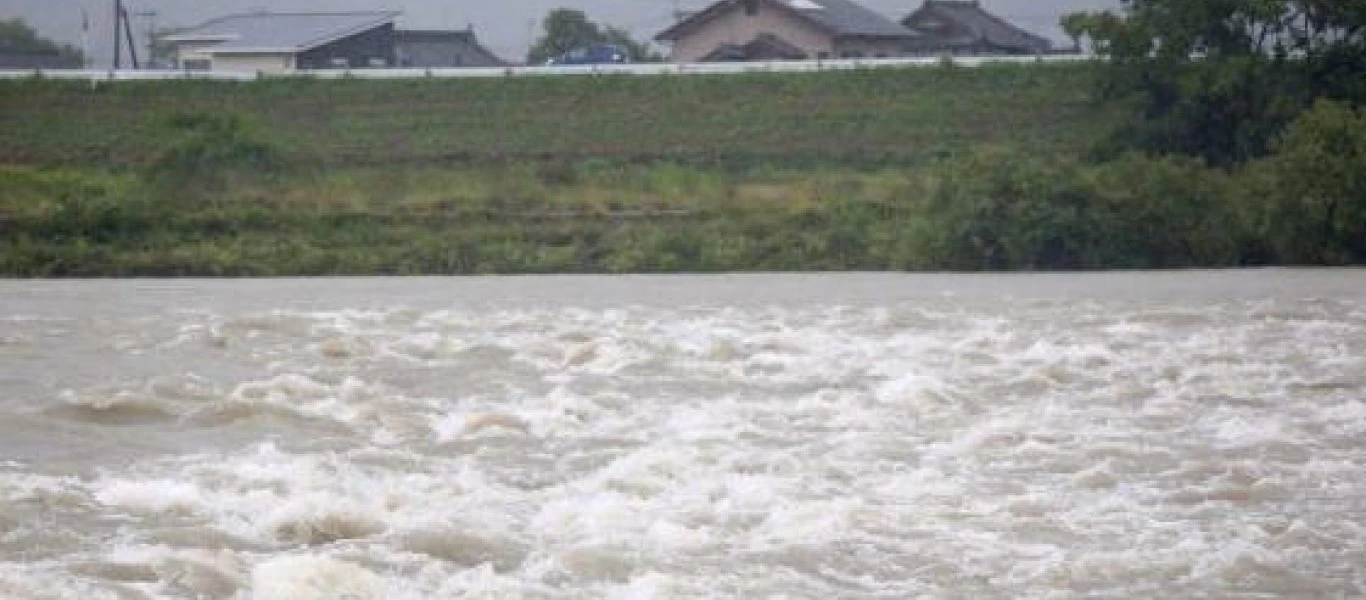 Ιαπωνία: Εκκενώνουν μια ολόκληρη πόλη 600.000 κατοίκων λόγω κινδύνου πλημμυρών (βίντεο)